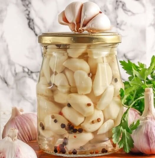 Honey, Lemon Juice, Onion, Garlic, and Grated Ginger – Use One Teaspoon Every Day and Get Ready to Be Amazed!